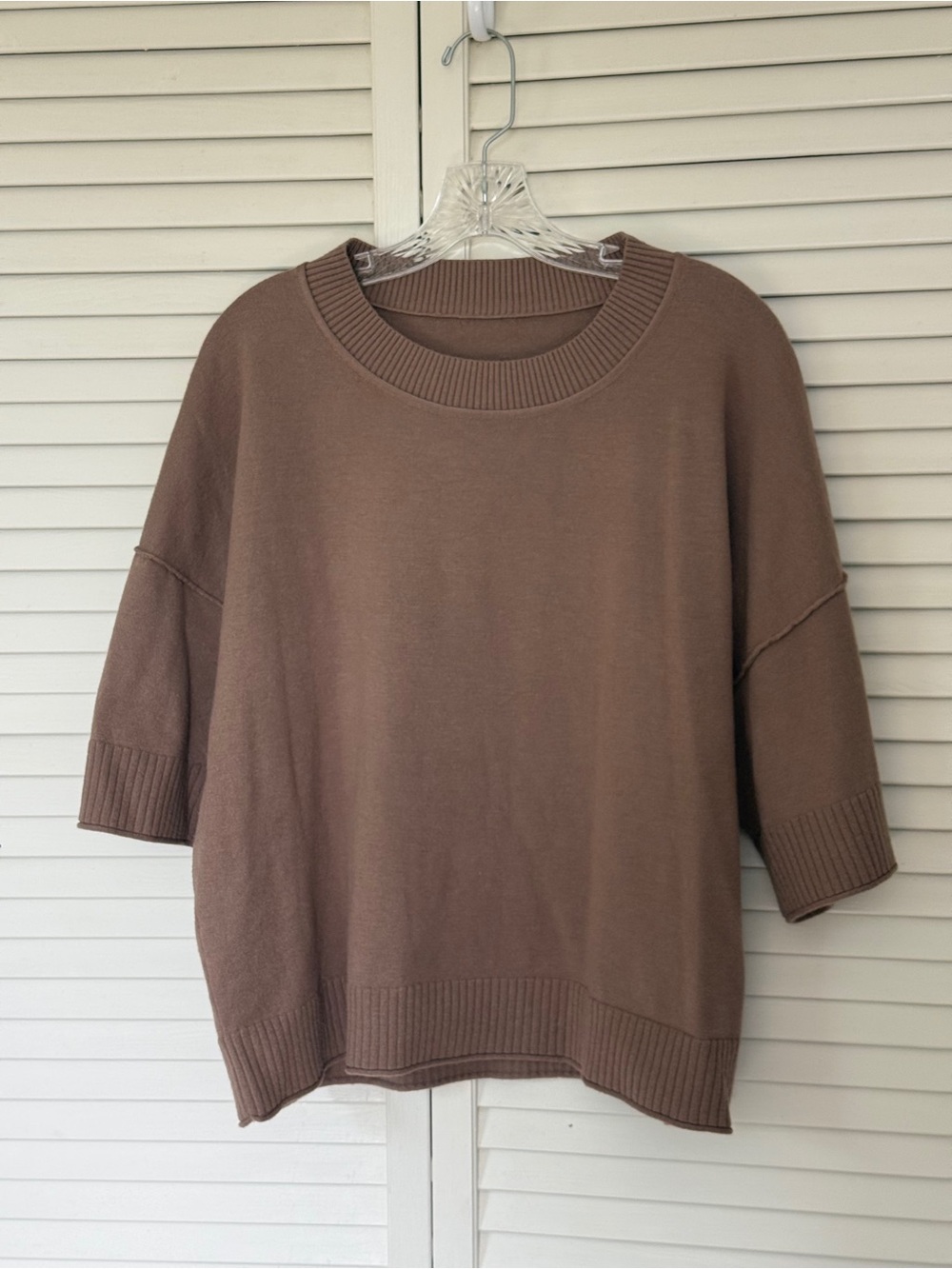 Oversized Short-Sleeve Sweater - Picture 7 of 9